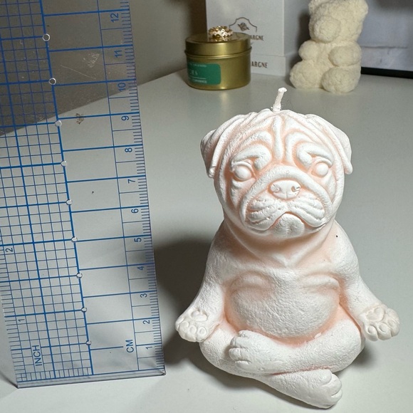 Yoga Pug Candle - Picture 2 of 4